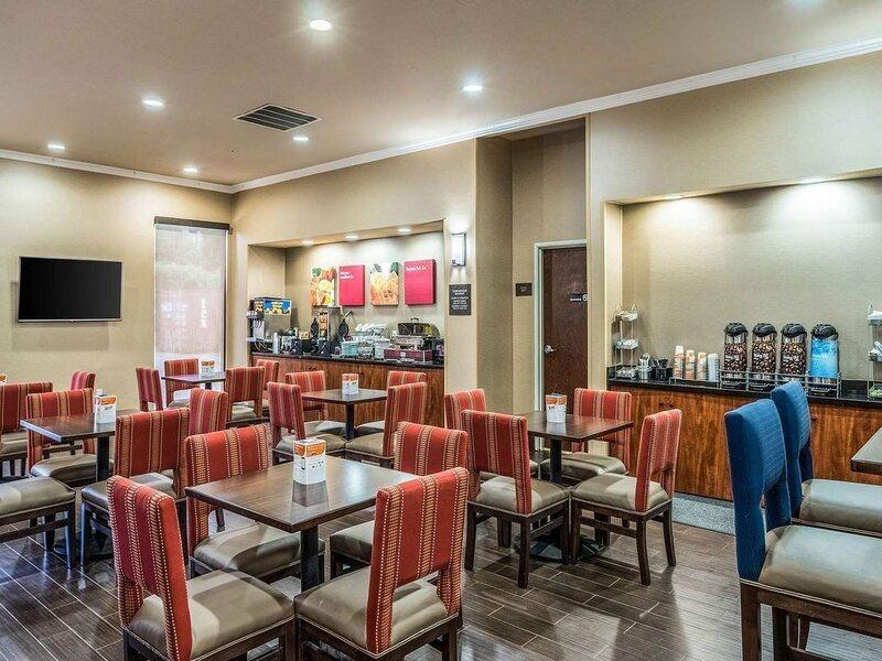Comfort Suites Near Texas State University San Marcos Εξωτερικό φωτογραφία