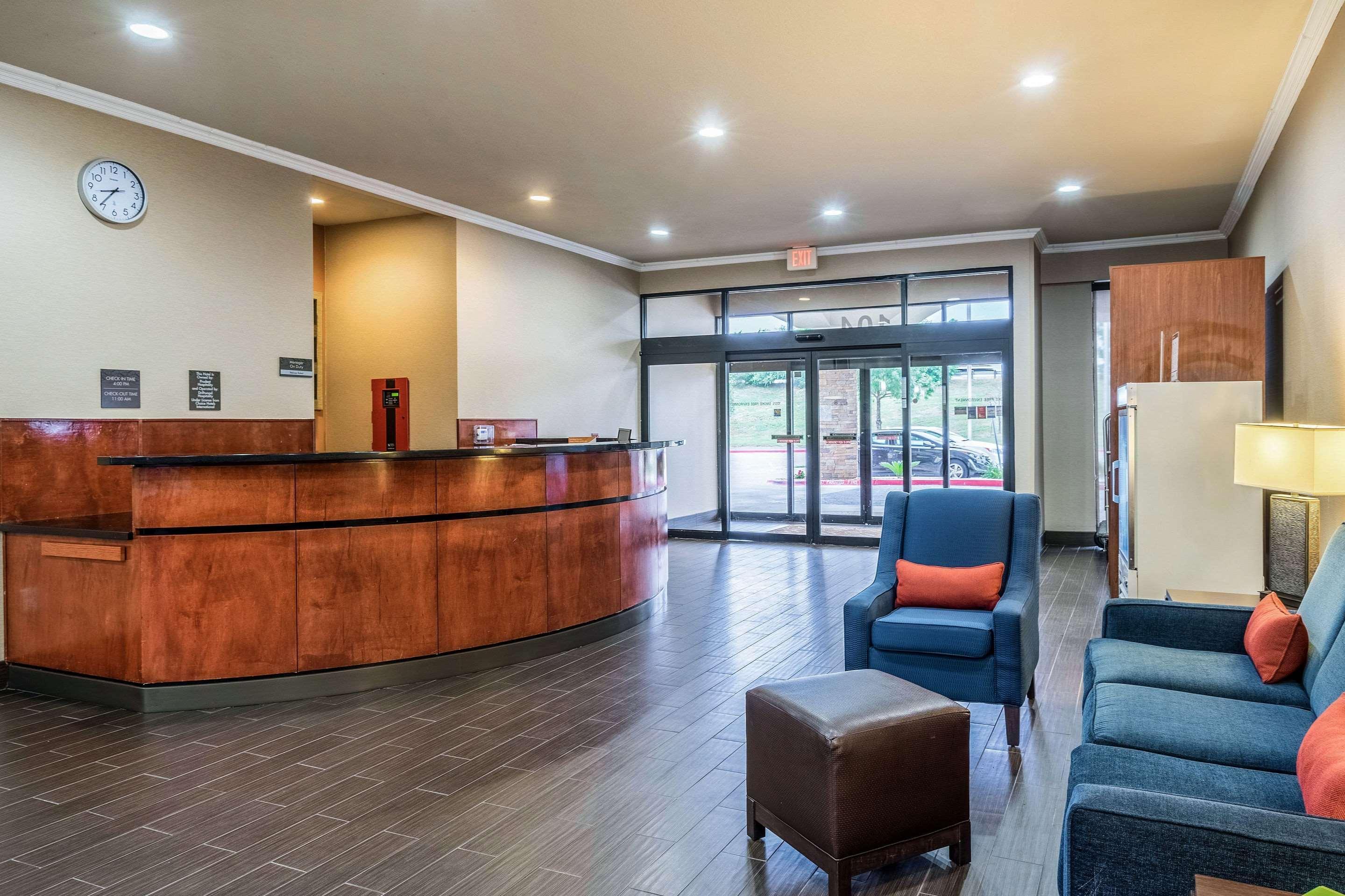 Comfort Suites Near Texas State University San Marcos Εξωτερικό φωτογραφία
